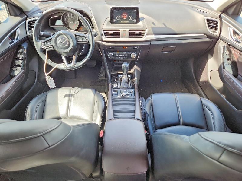 Продажа на аукционе авто 2018 Mazda 3, vin: 3MZBN1L30JM223317, номер лота: 55016916