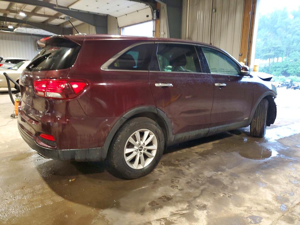 2019 Kia Sorento მანქანა იყიდება აუქციონზე, vin: 5XYPGDA54KG569295, აუქციონის ნომერი: 54996336