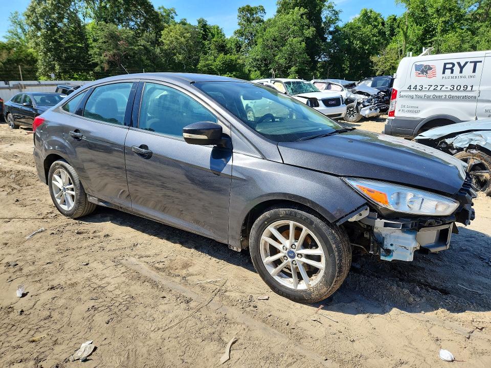 2017 Ford Focus მანქანა იყიდება აუქციონზე, vin: 1FADP3F22HL215791, აუქციონის ნომერი: 55381036