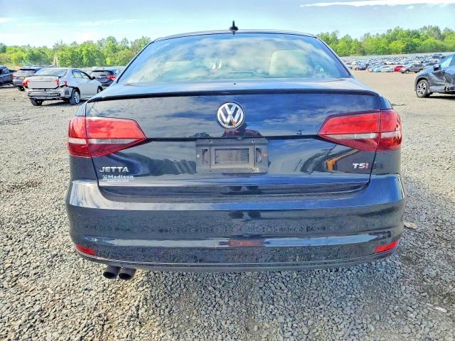 55028296 :رقم المزاد ، 3VWD17AJ4GM270903 vin ، 2016 Volkswagen Jetta مزاد بيع