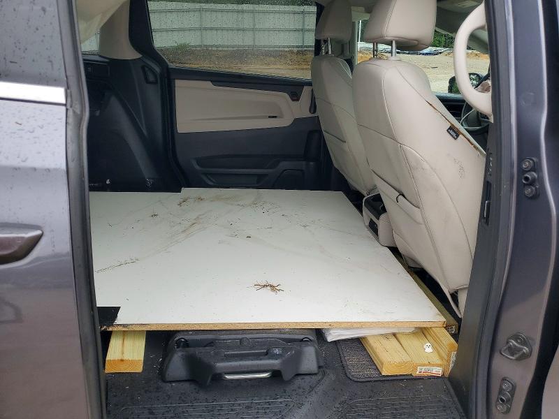 52405196 :رقم المزاد ، 5FNRL6H60SB022112 vin ، 2025 Honda Odyssey مزاد بيع