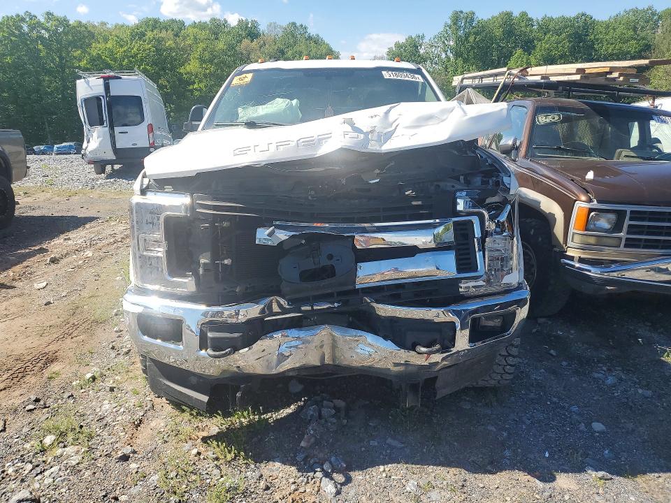 Продаж на аукціоні авто 2018 Ford F350, vin: 1FT8W3BT1JEB25152, номер лоту: 51809436
