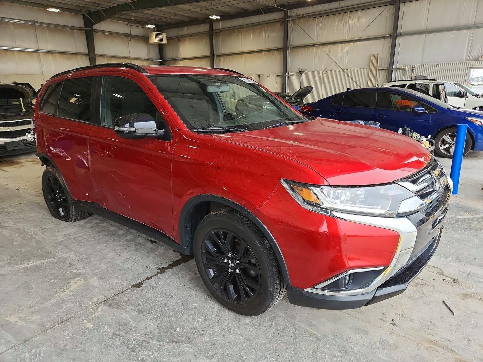 2018 Mitsubishi Outlander მანქანა იყიდება აუქციონზე, vin: JA4AZ3A38JZ029130, აუქციონის ნომერი: 54086796