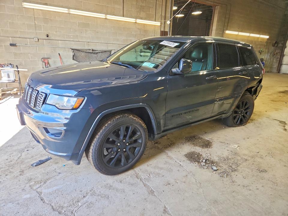 2018 Jeep Grand Cherokee მანქანა იყიდება აუქციონზე, vin: 1C4RJFAG1JC305378, აუქციონის ნომერი: 52296526