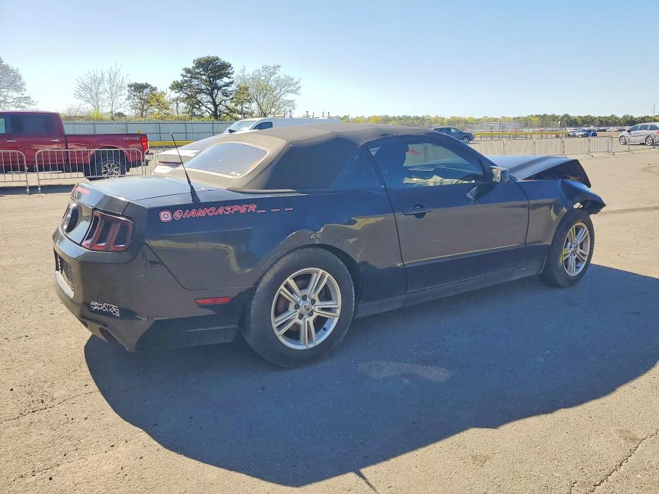 53474256 :رقم المزاد ، 1ZVBP8EM1E5307036 vin ، 2014 Ford Mustang مزاد بيع