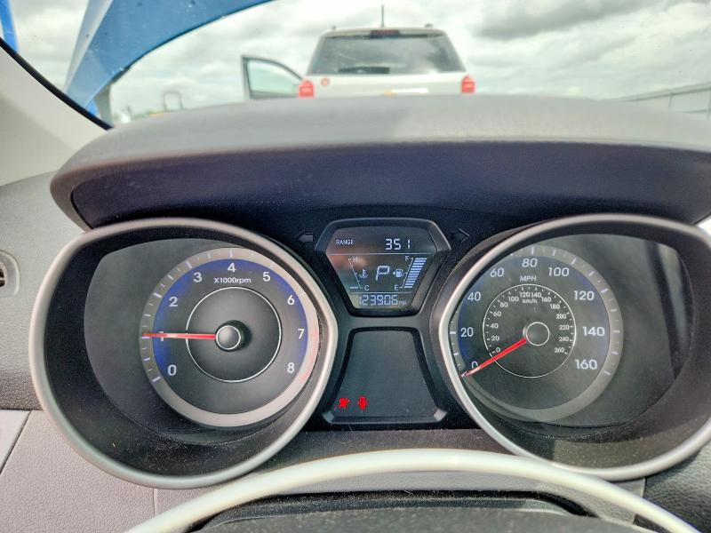 55269096 :رقم المزاد ، KMHDH4AE4FU297802 vin ، 2015 Hyundai Elantra مزاد بيع