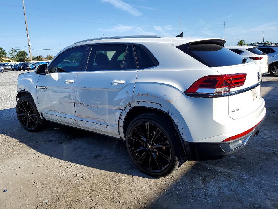 54516936 :رقم المزاد ، 1V26E2CA4LC220660 vin ، 2020 Volkswagen Atlas Cross Sport مزاد بيع