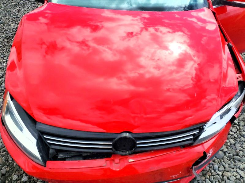 53325686 :رقم المزاد ، 3VWD07AJ0EM432834 vin ، 2014 Volkswagen Jetta مزاد بيع