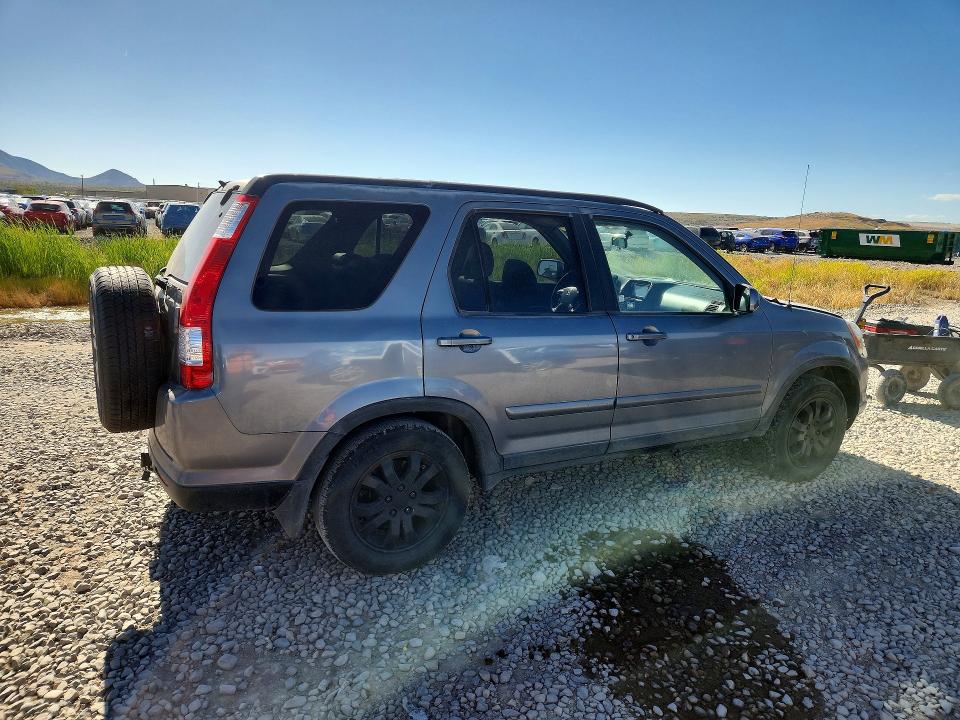 54617136 :رقم المزاد ، JHLRD78945C039884 vin ، 2005 Honda Cr-v مزاد بيع