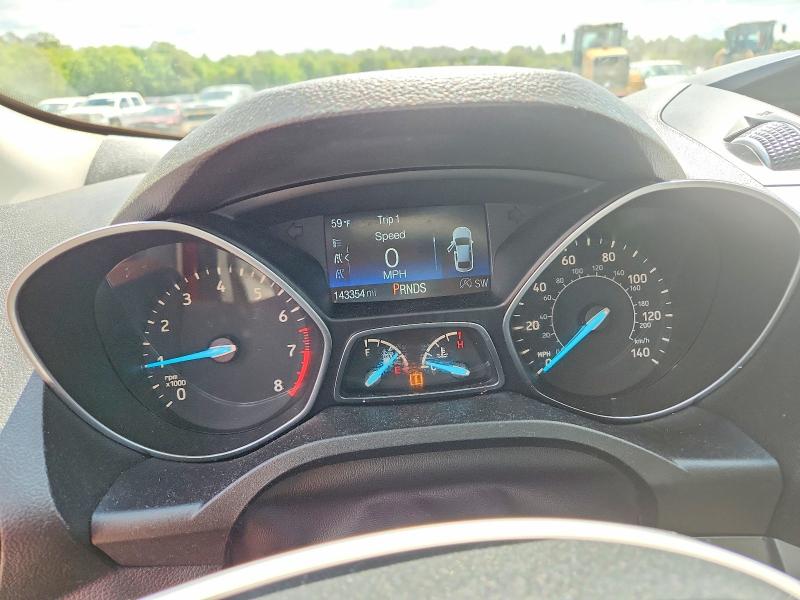 2017 Ford Escape მანქანა იყიდება აუქციონზე, vin: 1FMCU0GD7HUE62856, აუქციონის ნომერი: 53988906
