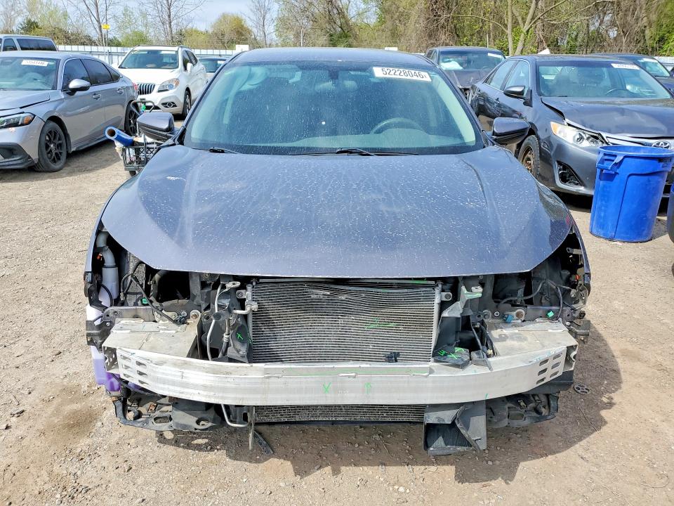 52228046 :رقم المزاد ، 2HGFC2F53JH022511 vin ، 2018 Honda Civic مزاد بيع
