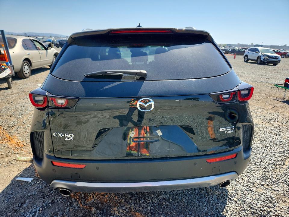 53378526 :رقم المزاد ، 7MMVABEY5RN233028 vin ، 2024 Mazda Cx-50 مزاد بيع