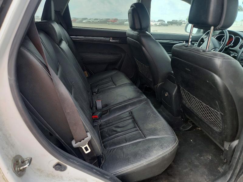 2013 Kia Sorento მანქანა იყიდება აუქციონზე, vin: 5XYKWDA23DG389263, აუქციონის ნომერი: 53776536