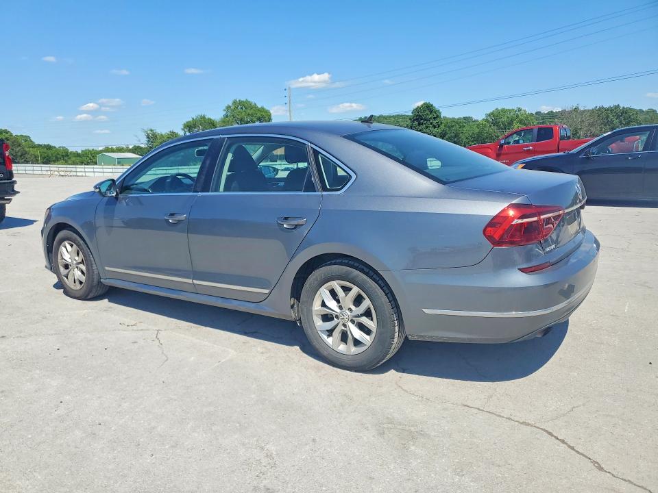52049146 :رقم المزاد ، 1VWAT7A36HC042306 vin ، 2017 Volkswagen Passat مزاد بيع