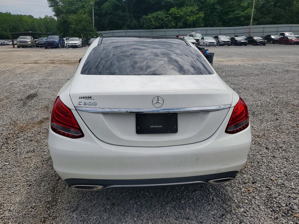 Продажа на аукционе авто 2016 Mercedes-benz C, vin: 55SWF4JBXGU142611, номер лота: 52740476