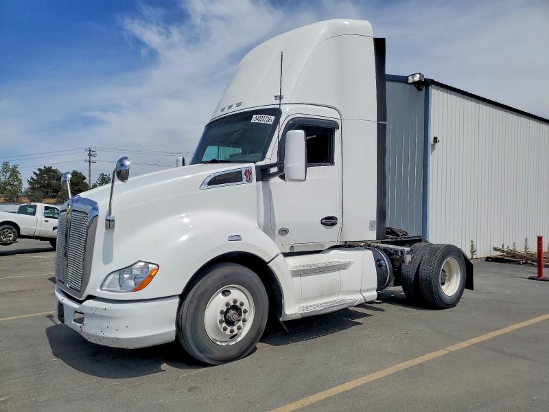 54023736 :رقم المزاد ، 1XKYA48XXEJ402624 vin ، 2014 Kenworth T680 مزاد بيع