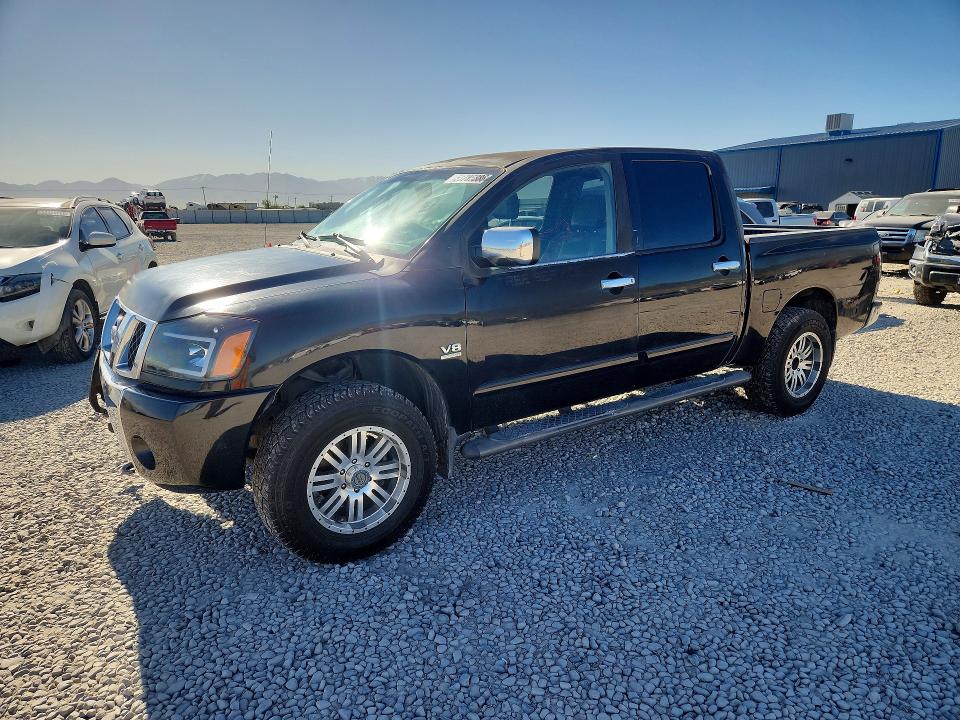 2004 Nissan Titan მანქანა იყიდება აუქციონზე, vin: 1N6AA07B74N568261, აუქციონის ნომერი: 53785886