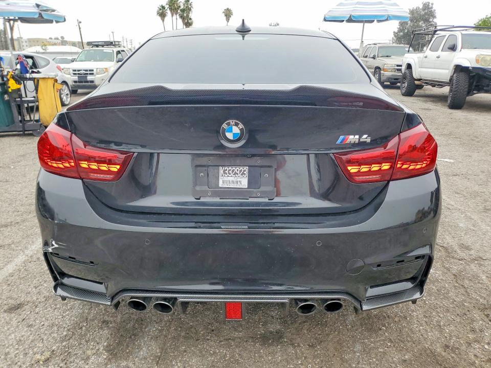 Продажа на аукционе авто 2015 Bmw M4, vin: WBS3R9C51FK332923, номер лота: 53088196