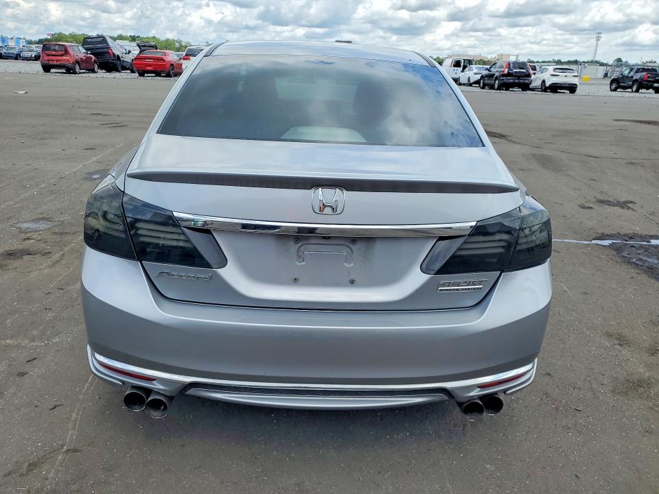 Auction sale of the 2017 Honda Accord, vin: 1HGCR2F13HA156202, lot number: 55116726