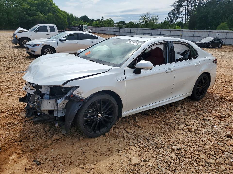 Auction sale of the 2021 Toyota Camry, vin: 4T1K31AK3MU566699, lot number: 53166166