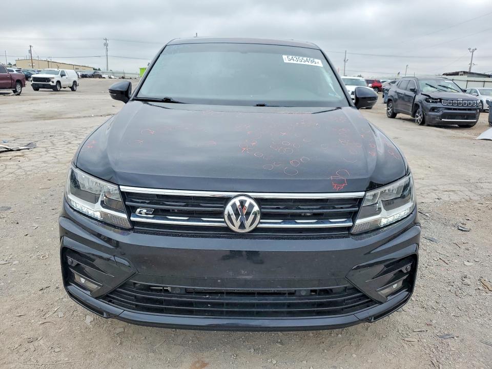54355496 :رقم المزاد ، 3VV2B7AX9MM103204 vin ، 2021 Volkswagen Tiguan مزاد بيع