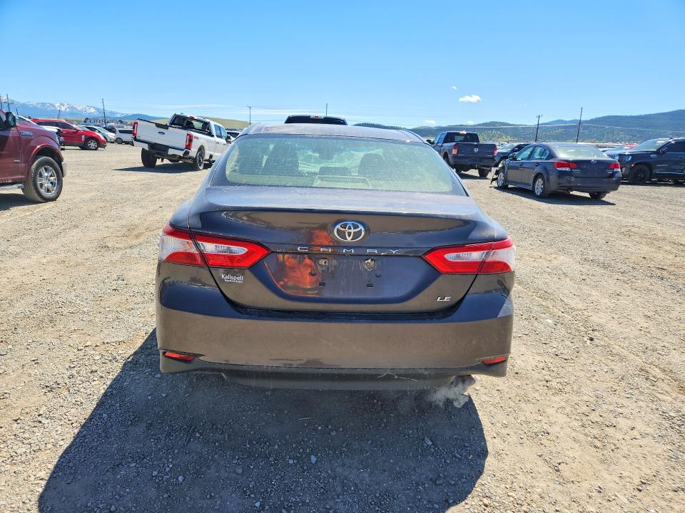 52911176 :رقم المزاد ، JTNB11HK2J3005956 vin ، 2018 Toyota Camry مزاد بيع