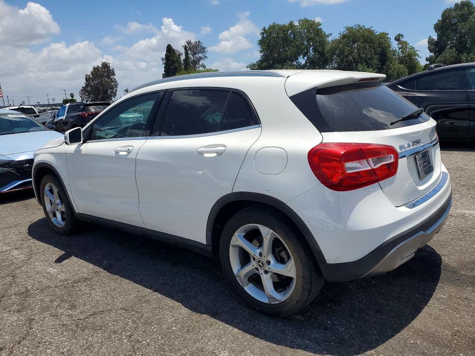2019 Mercedes-benz Gla მანქანა იყიდება აუქციონზე, vin: WDCTG4EB5KU010460, აუქციონის ნომერი: 55072166