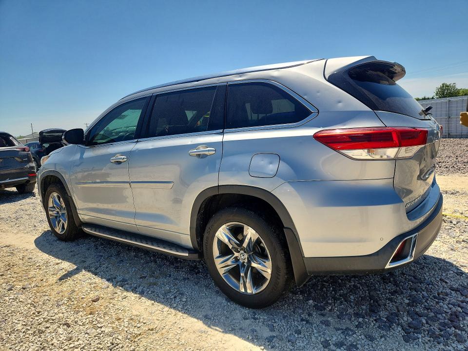 53213766 :رقم المزاد ، 5TDYZRFH4KS322473 vin ، 2019 Toyota Highlander مزاد بيع