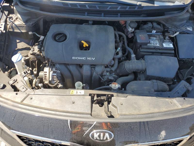 53951876 :رقم المزاد ، 3KPFL4A77JE209684 vin ، 2018 Kia Forte مزاد بيع