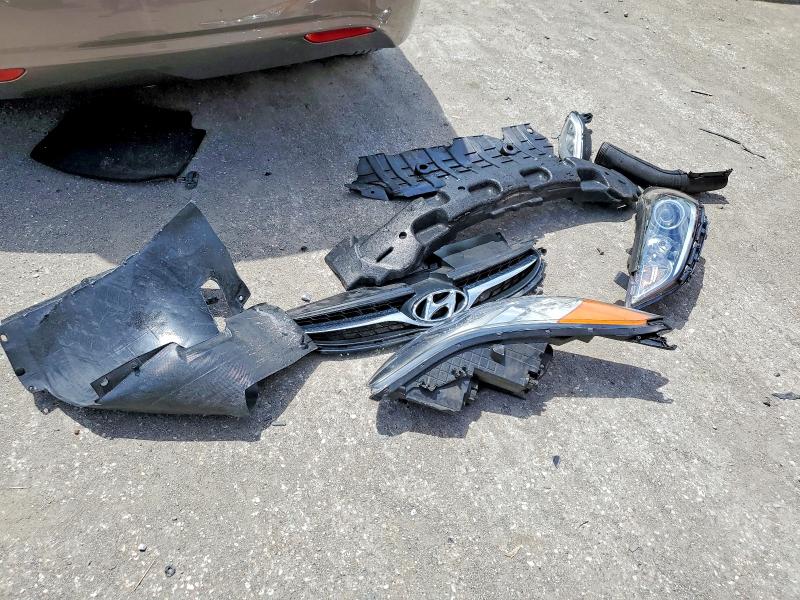51598566 :رقم المزاد ، 5NPDH4AE7CH125614 vin ، 2012 Hyundai Elantra مزاد بيع