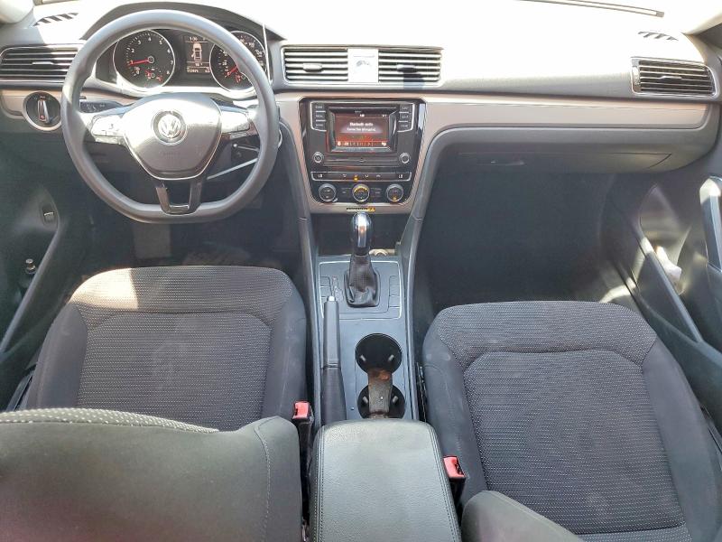 2017 Volkswagen Passat მანქანა იყიდება აუქციონზე, vin: 1VWAT7A32HC057045, აუქციონის ნომერი: 55050516