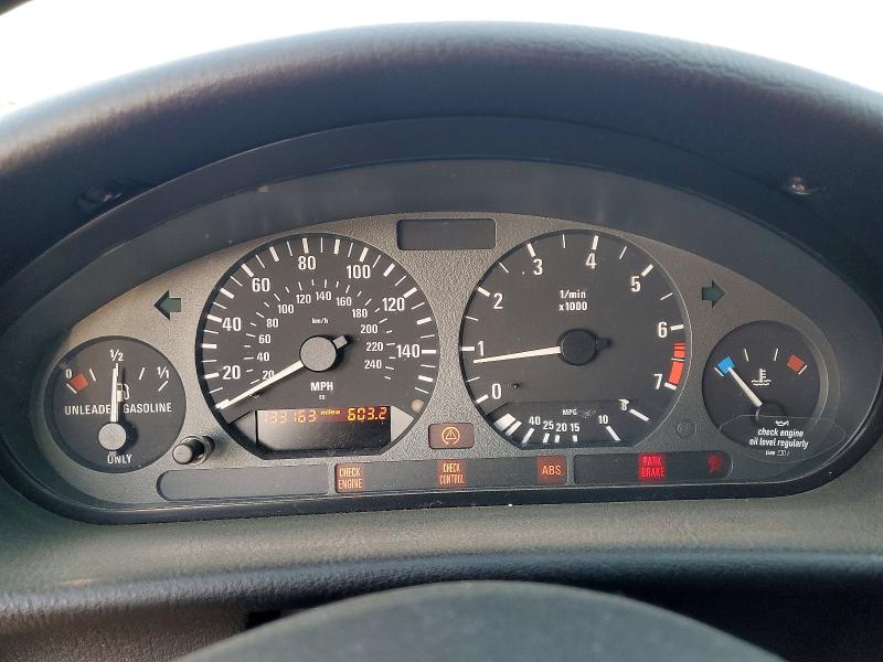 54590516 :رقم المزاد ، WBABK7338XET67272 vin ، 1999 Bmw 328 مزاد بيع