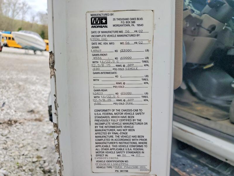 Продажа на аукционе авто 2003 Sterling Truck M, vin: 2FZAAKAK13AK69956, номер лота: 49422336