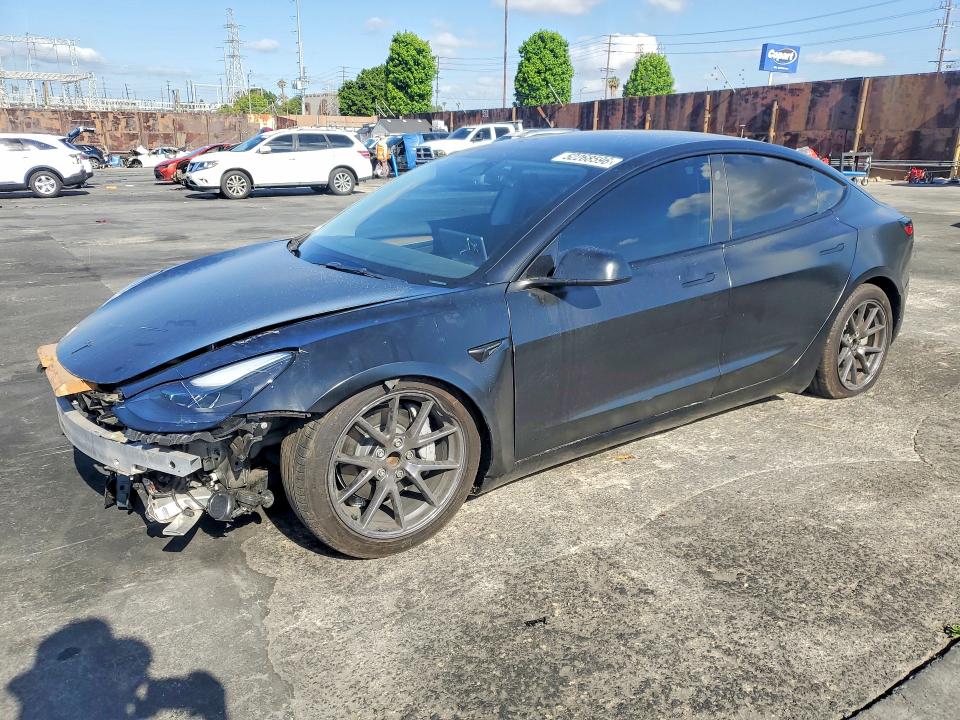 2022 Tesla Model 3 მანქანა იყიდება აუქციონზე, vin: 5YJ3E1EA3NF358384, აუქციონის ნომერი: 52268596