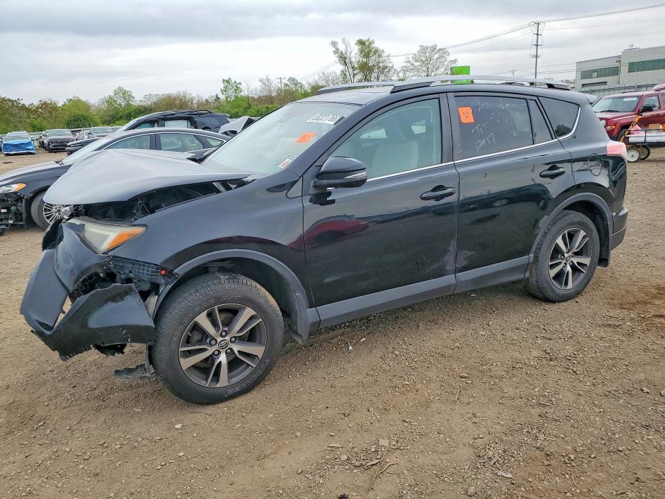 2017 Toyota Rav4 მანქანა იყიდება აუქციონზე, vin: 2T3RFREV6HW624004, აუქციონის ნომერი: 53221766