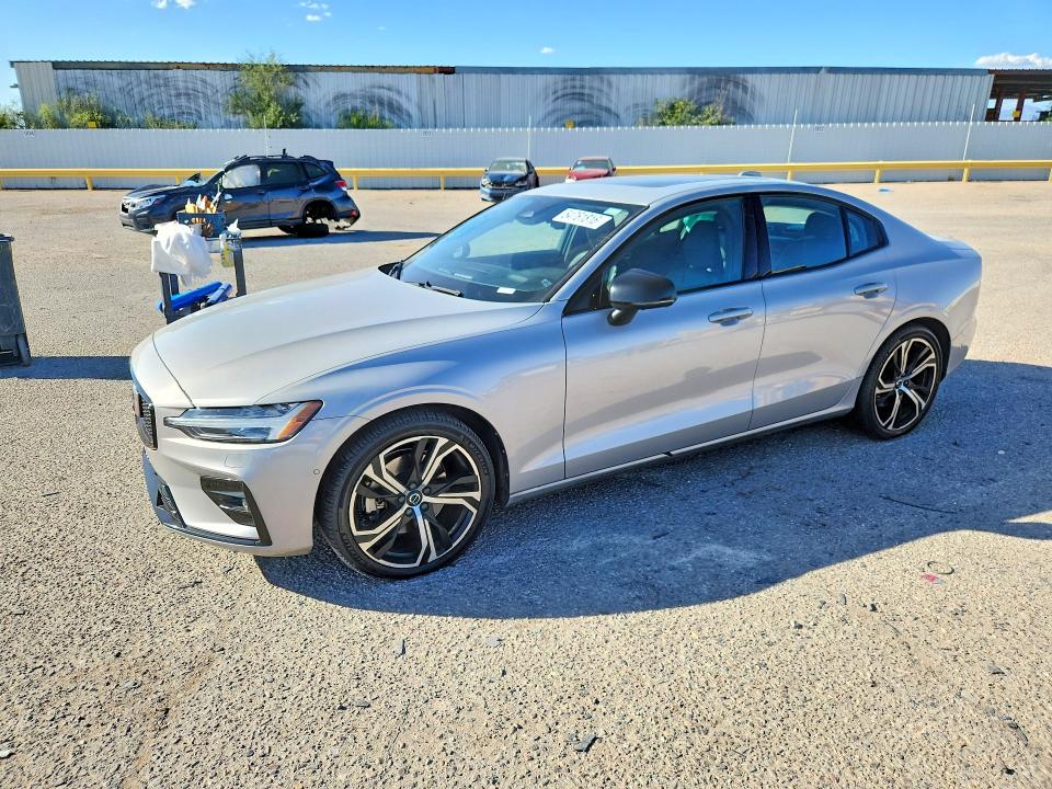 Продажа на аукционе авто 2024 Volvo S60, vin: 7JRL12TL8RG303013, номер лота: 54761816