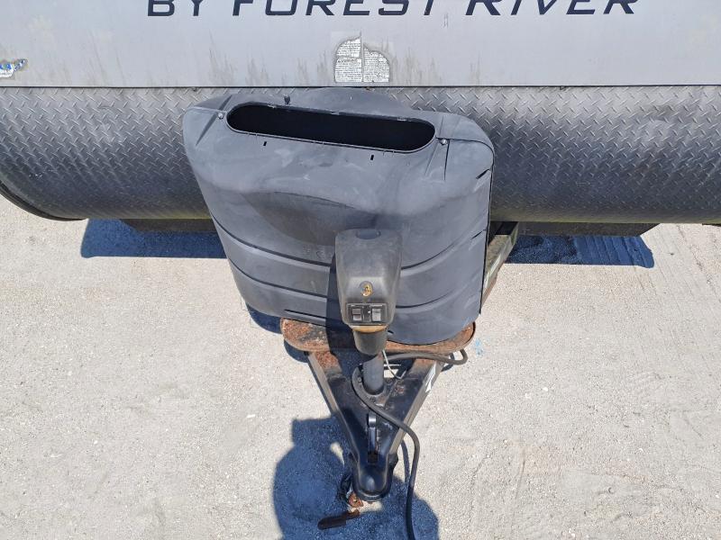 52307486 :رقم المزاد ، 4X4TSMB22F7406479 vin ، 2015 Forest River Salem 262 مزاد بيع