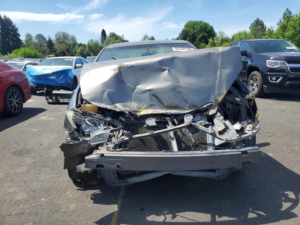 52538126 :رقم المزاد ، JTDBE32K220130939 vin ، 2002 Toyota Camry مزاد بيع