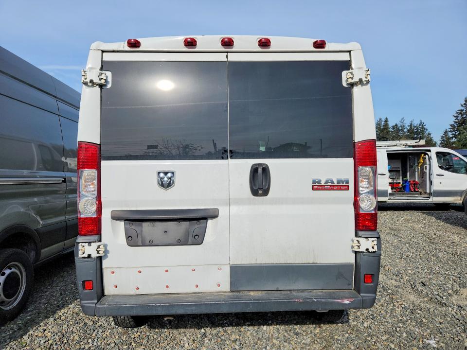 52199186 :رقم المزاد ، 3C6TRVAG9GE120674 vin ، 2016 Ram Promaster 1500 مزاد بيع