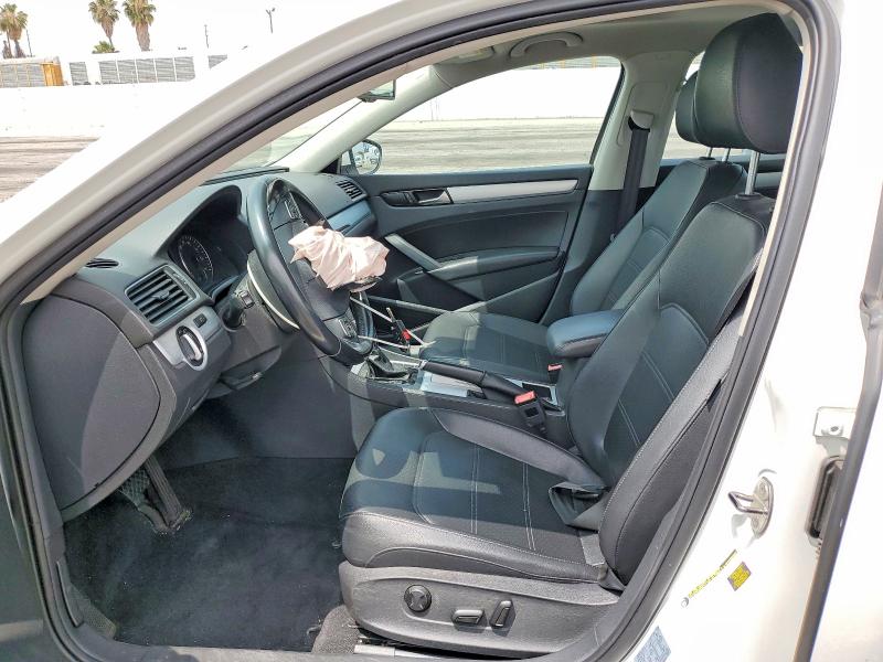 53508396 :رقم المزاد ، 1VWBP7A36CC083620 vin ، 2012 Volkswagen Passat مزاد بيع