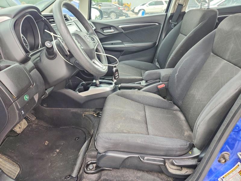 54686186 :رقم المزاد ، 3HGGK5H80FM787104 vin ، 2015 Honda Fit مزاد بيع