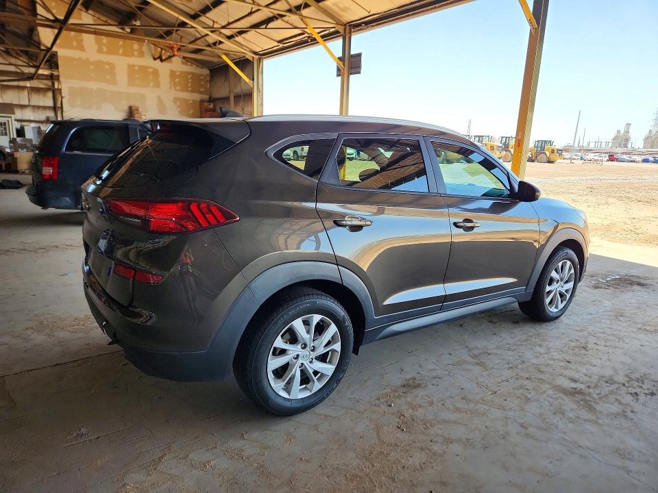 2020 Hyundai Tucson მანქანა იყიდება აუქციონზე, vin: KM8J33A42LU151123, აუქციონის ნომერი: 54702196