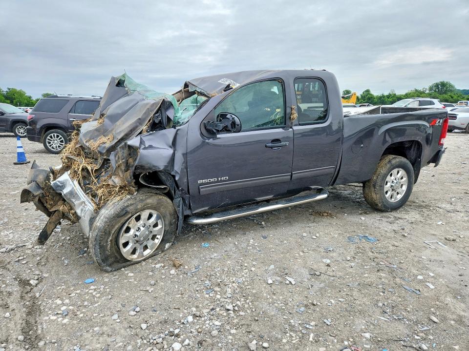 2011 Gmc Sierra მანქანა იყიდება აუქციონზე, vin: 1GT220CG8BZ311198, აუქციონის ნომერი: 53971686