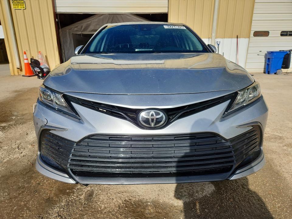 2021 Toyota Camry მანქანა იყიდება აუქციონზე, vin: 4T1C11AK1MU468801, აუქციონის ნომერი: 51724876