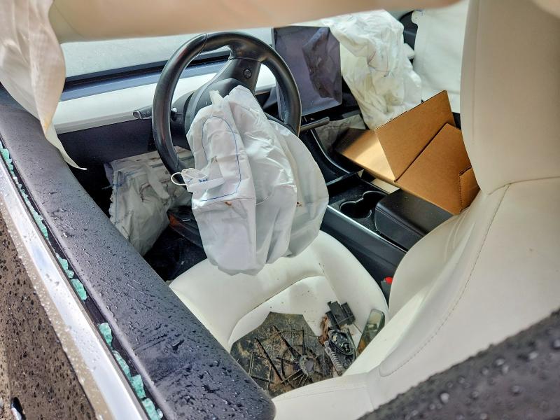 Продаж на аукціоні авто 2018 Tesla Model 3, vin: 5YJ3E1EB8JF184315, номер лоту: 52487046