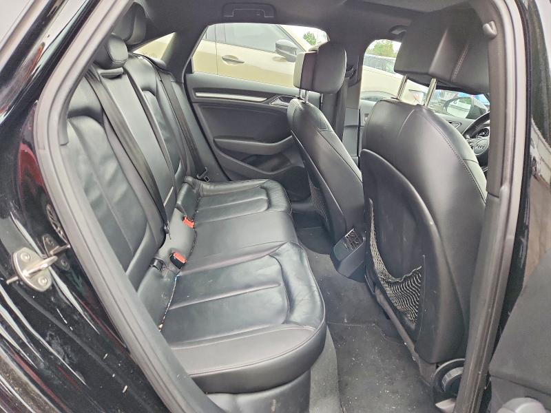 Продажа на аукционе авто 2018 Audi A3, vin: WAUAUGFF6J1045871, номер лота: 54779286