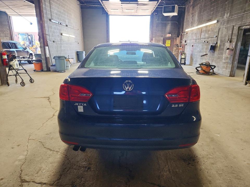 Продаж на аукціоні авто 2011 Volkswagen Jetta, vin: 3VWDZ7AJXBM345038, номер лоту: 52464716