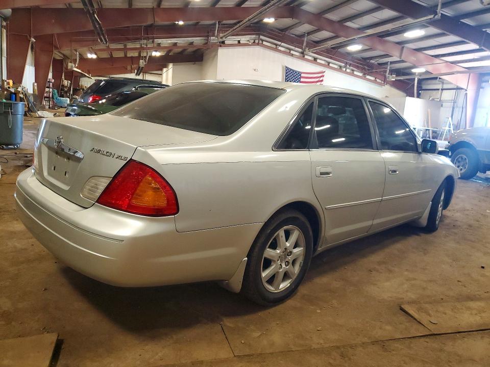 2002 Toyota Avalon მანქანა იყიდება აუქციონზე, vin: 4T1BF28B52U241410, აუქციონის ნომერი: 52223456