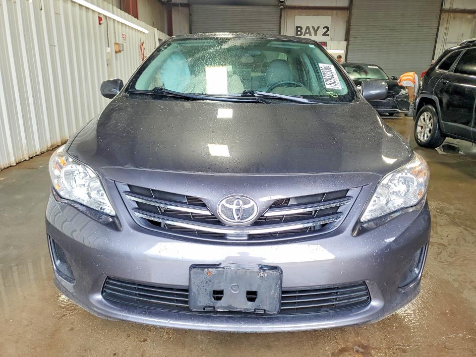 Продажа на аукционе авто 2013 Toyota Corolla, vin: 2T1BU4EEXDC121333, номер лота: 52932336