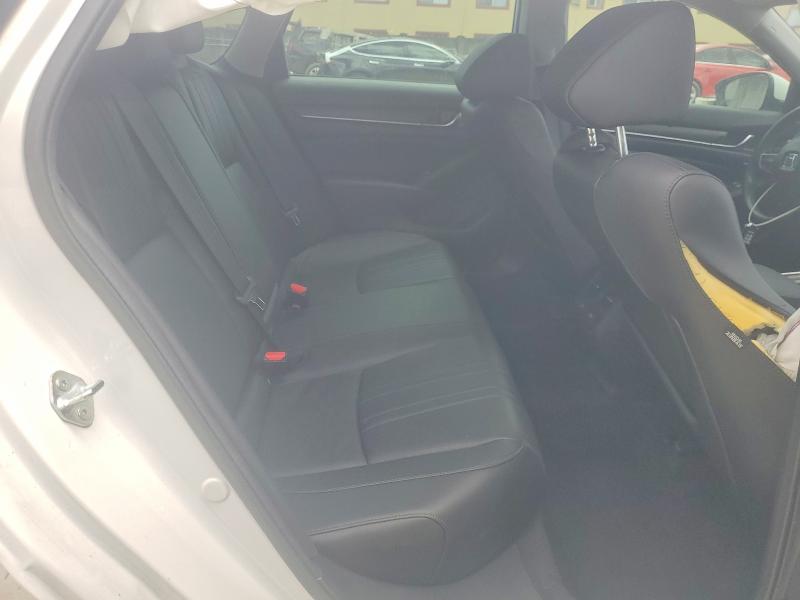 Продажа на аукционе авто 2022 Honda Accord, vin: 1HGCV2F92NA013383, номер лота: 54080186